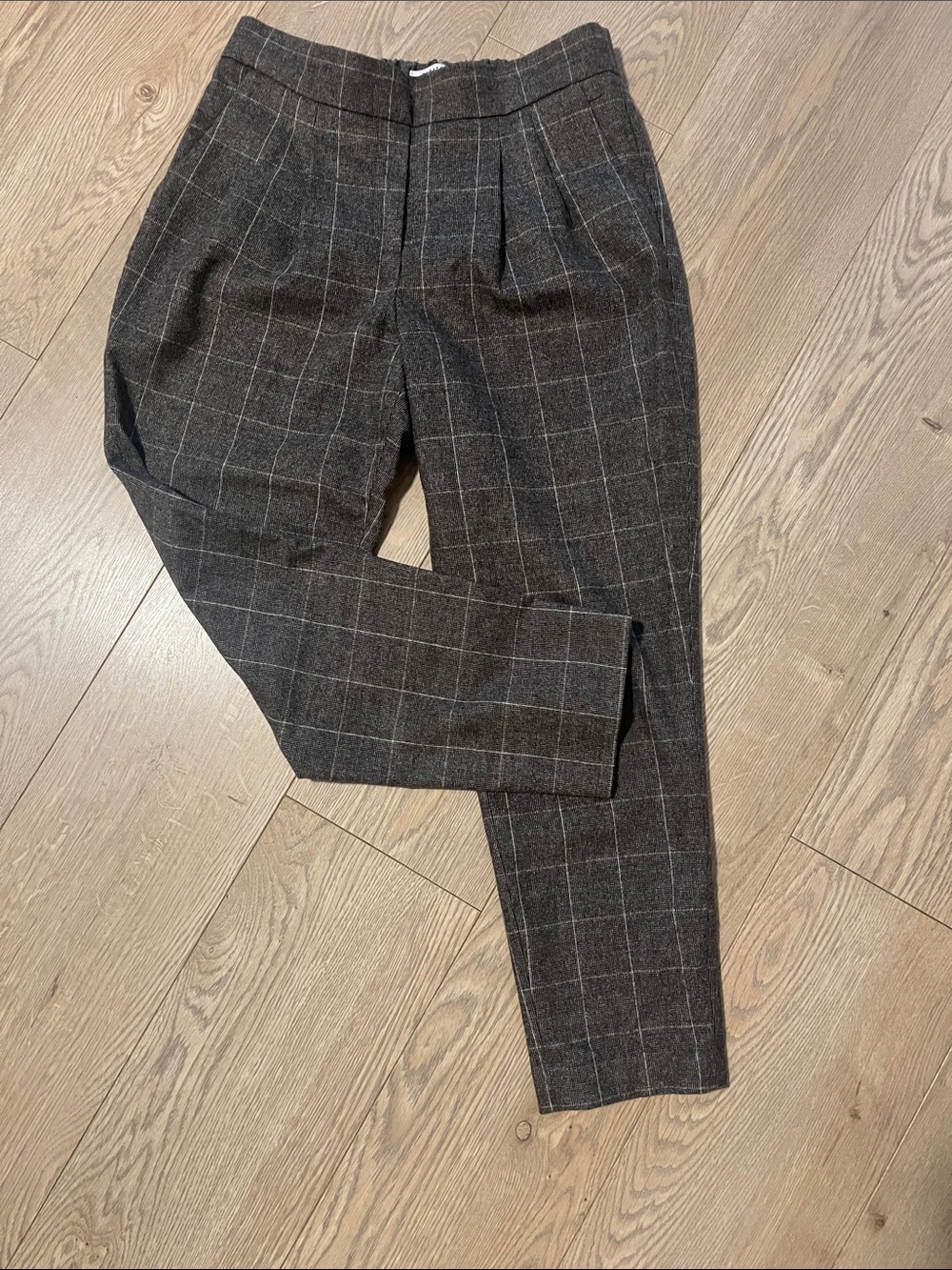 Babaton Atelier Women’s Gray Windowpane Dress Pants